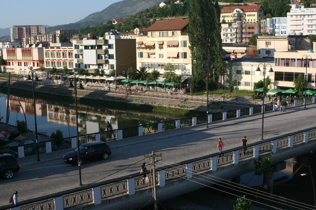 Hotel Siklad Lezhë Exteriér fotografie