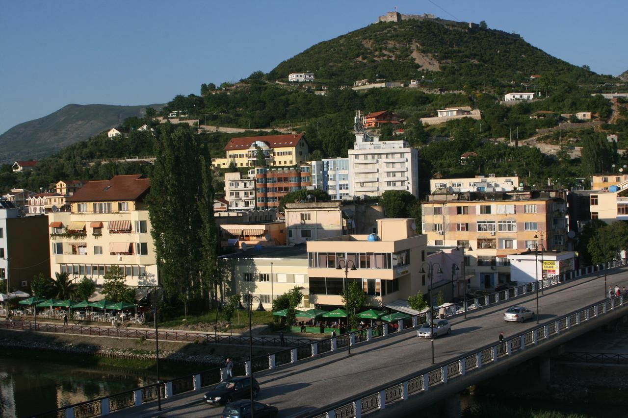 Hotel Siklad Lezhë Exteriér fotografie