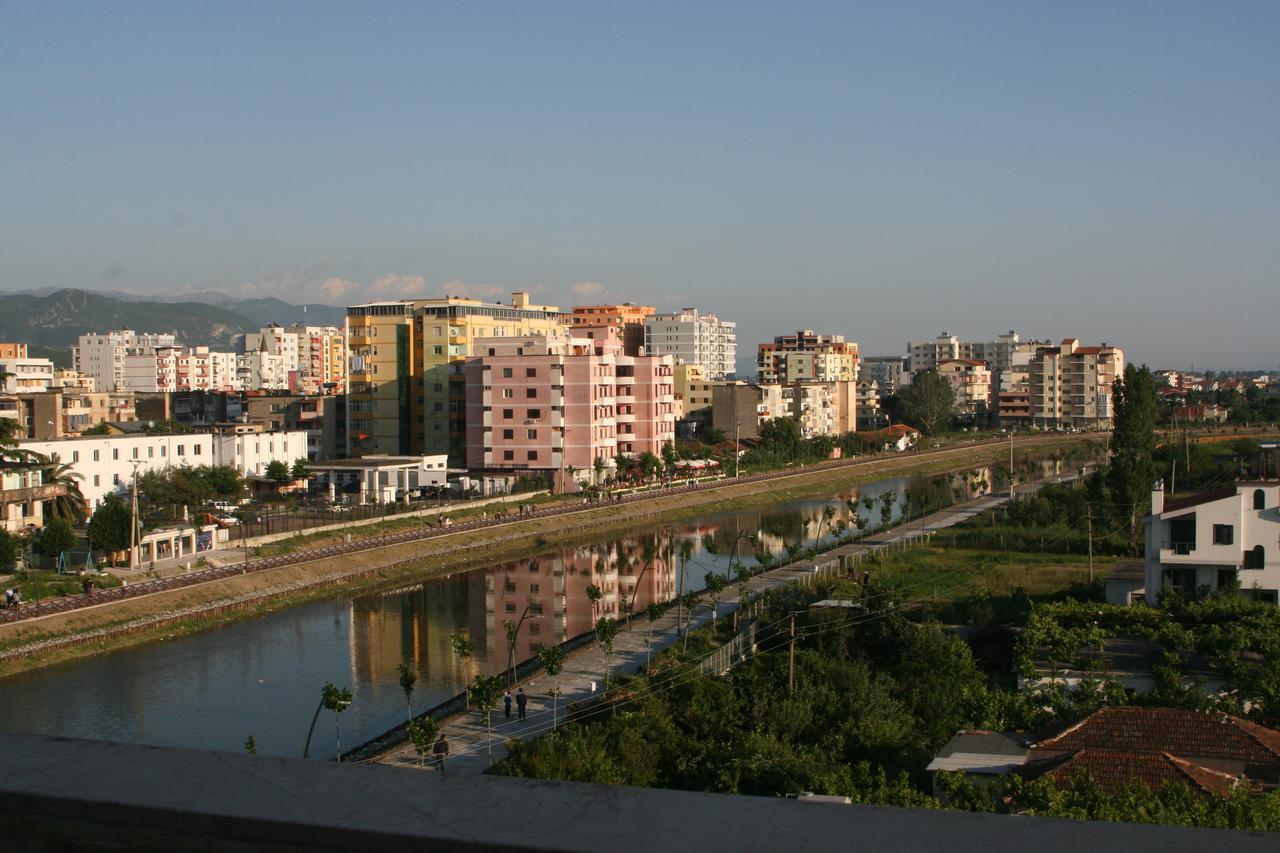 Hotel Siklad Lezhë Exteriér fotografie